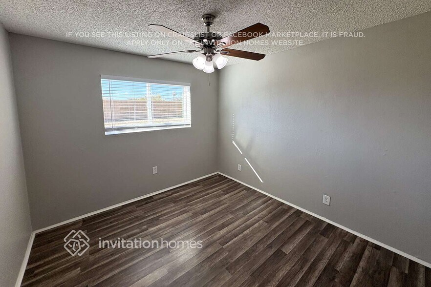 Building Photo - 18802 N 4th St