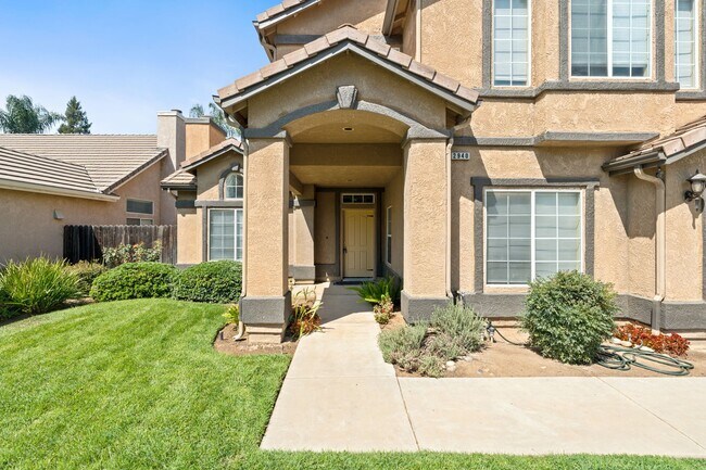 Building Photo - 2940 E Brandon Ln