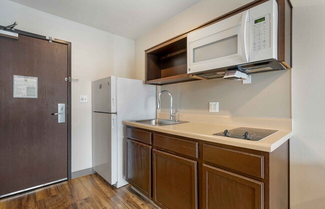 Building Photo - Furnished Studio-Orlando - Airport