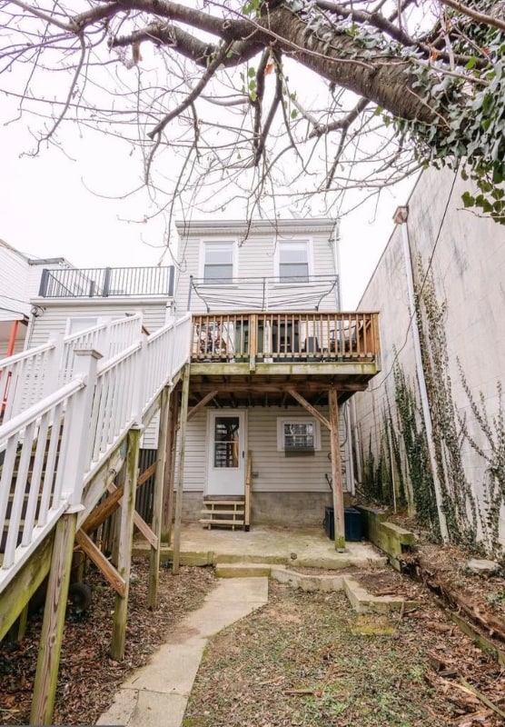 Building Photo - 3732 Falls Rd