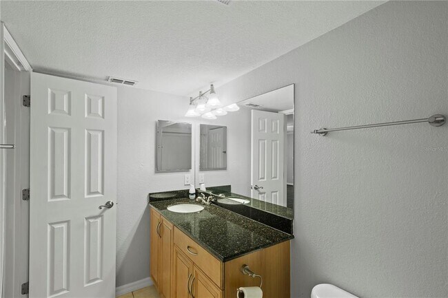 Building Photo - 500 Belcher Rd