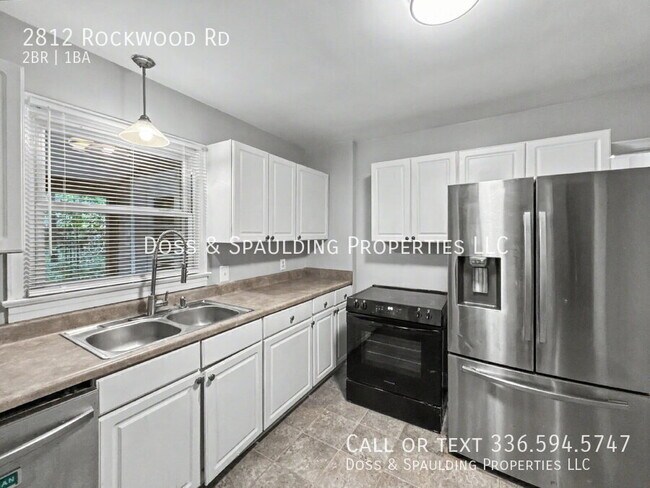 Building Photo - 2812 Rockwood Rd