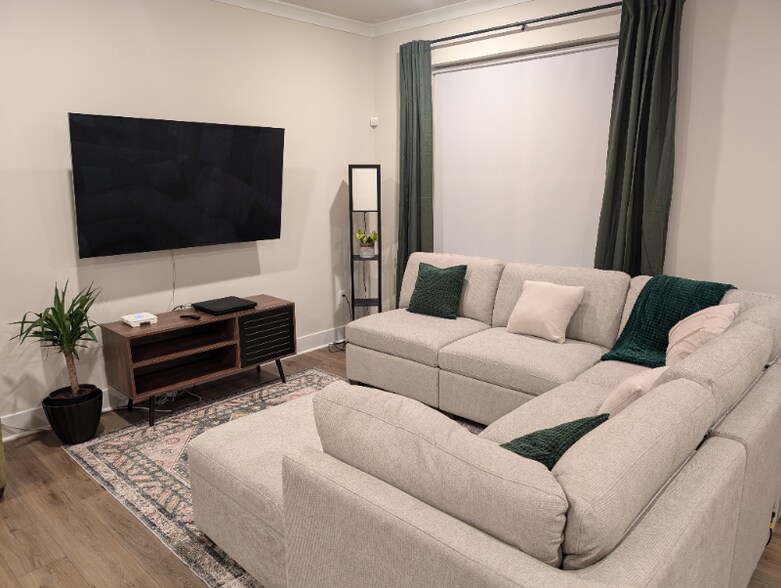 Building Photo - 333 Alluvium Dr