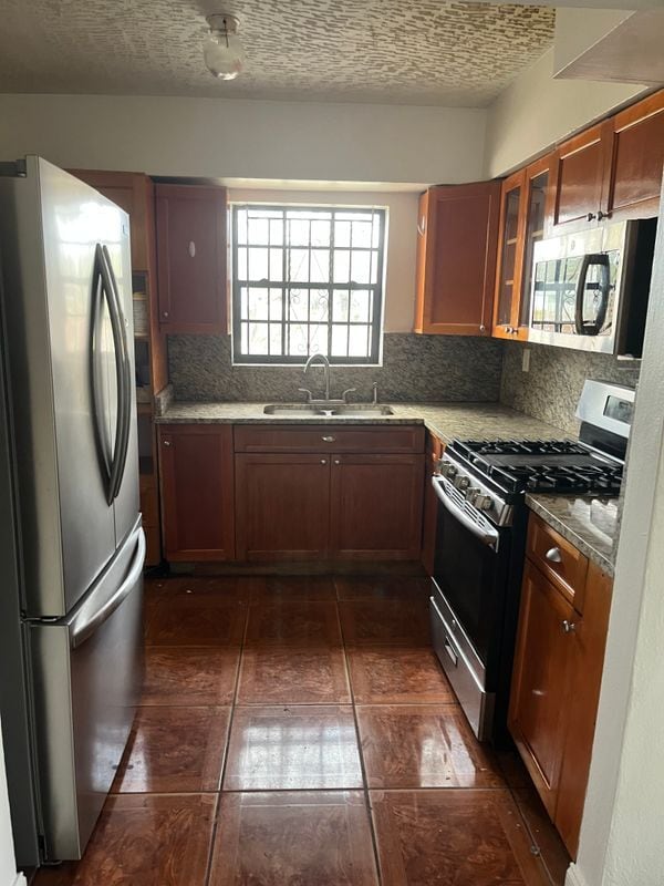 Building Photo - 1440 NW 183rd St