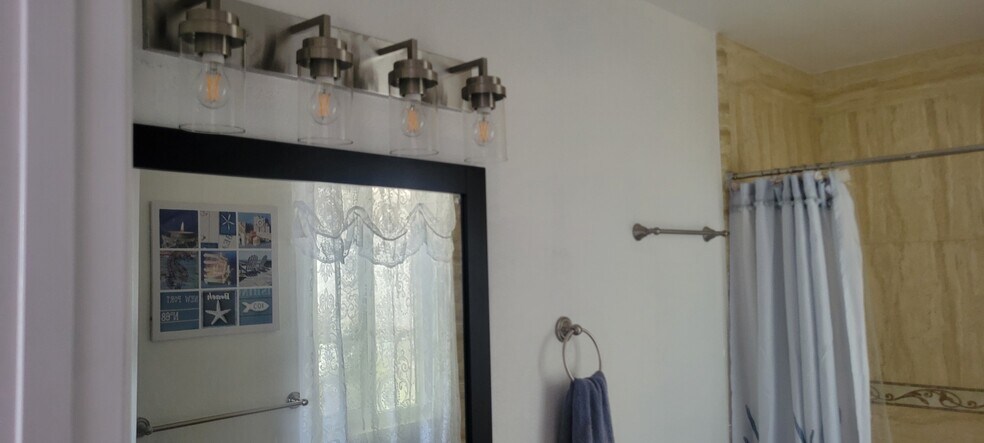 Building Photo - 12858 Mountain Shadows Ct