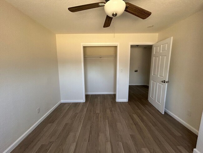 Building Photo - 683 - 695 Vermont Avenue, Turlock CA 95380