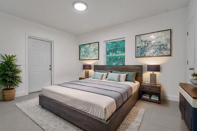 Building Photo - 775 81st St