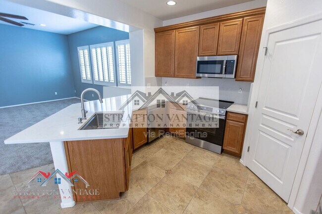 Building Photo - 11527 East Starkey Avenue