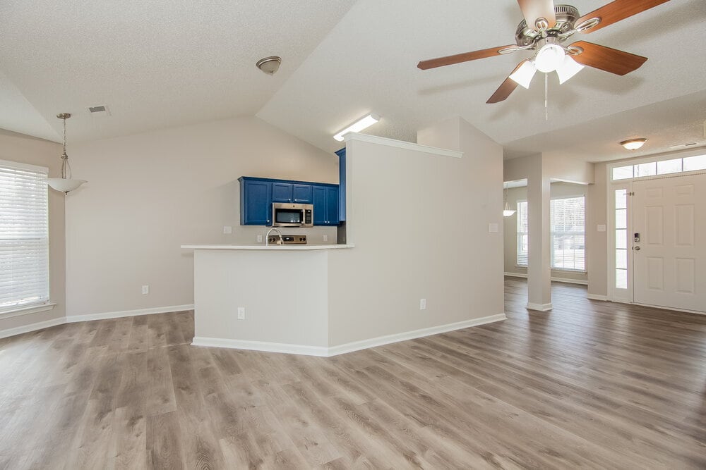 Building Photo - 105 Silverleaf Ct