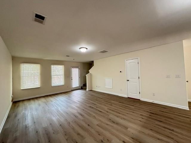 Building Photo - 2144 Belmont Cir NE