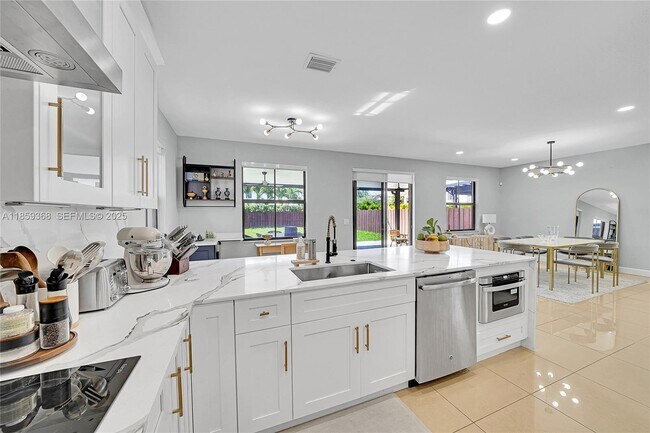 Building Photo - 10072 NW 87th Terrace