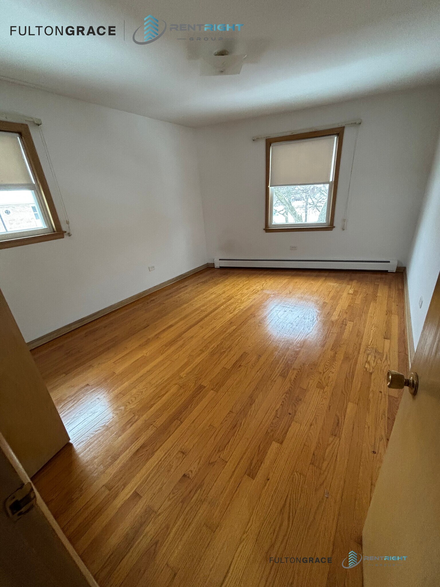 Building Photo - 5443 N Sayre Ave