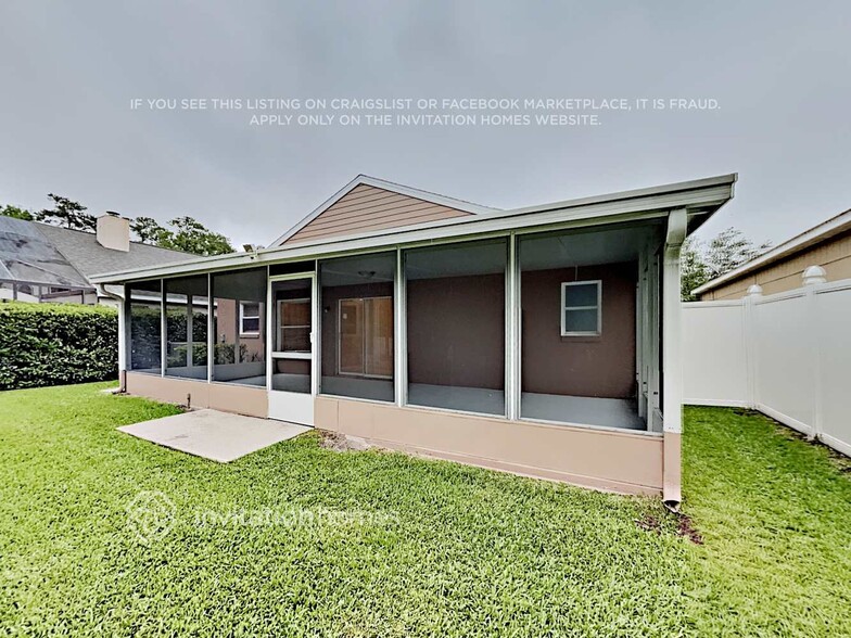Building Photo - 621 Silver Birch Pl