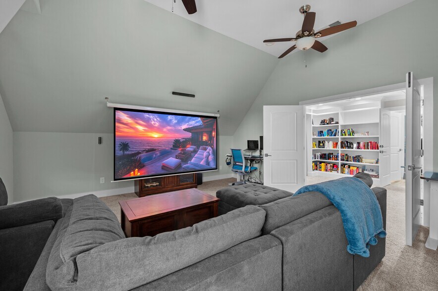 Building Photo - 1136 Secretariat Dr