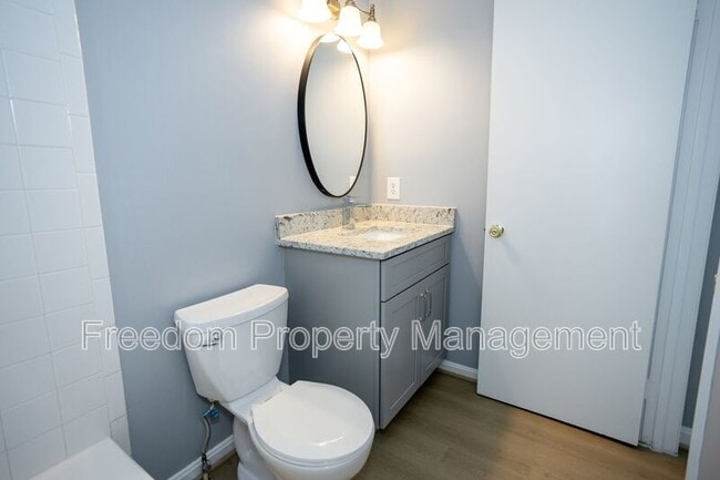 Building Photo - 17286 Wexford Loop