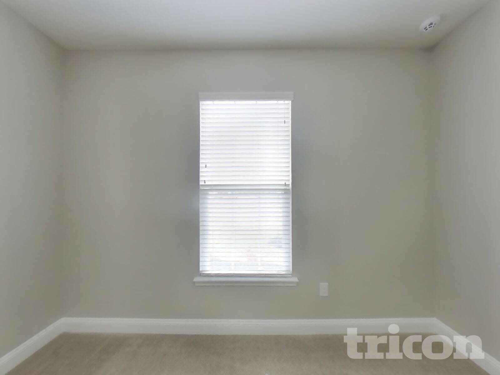 Building Photo - 10885 Chitwood Dr