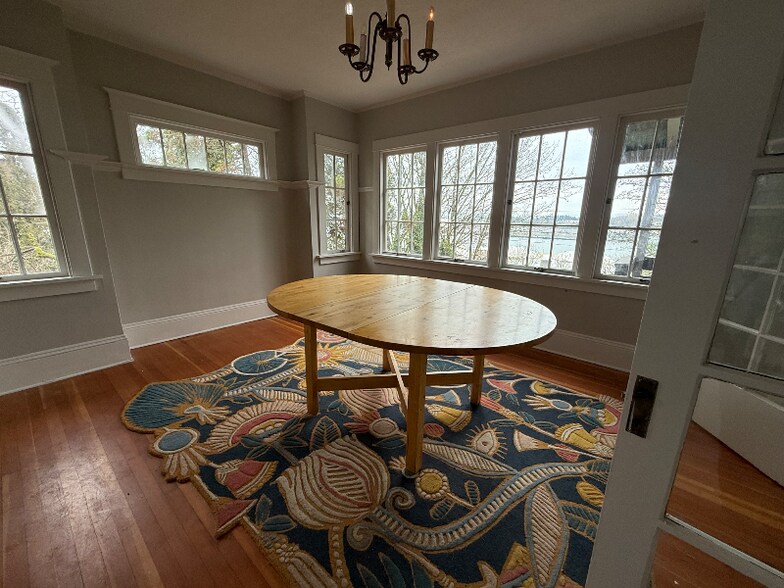 Building Photo - 9633 NW St Helens Rd