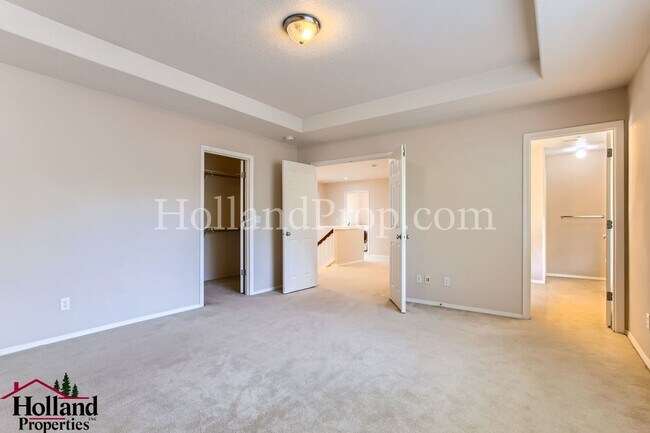 Building Photo - Spacious 4-Bedroom Home in Orenco Gardens ...