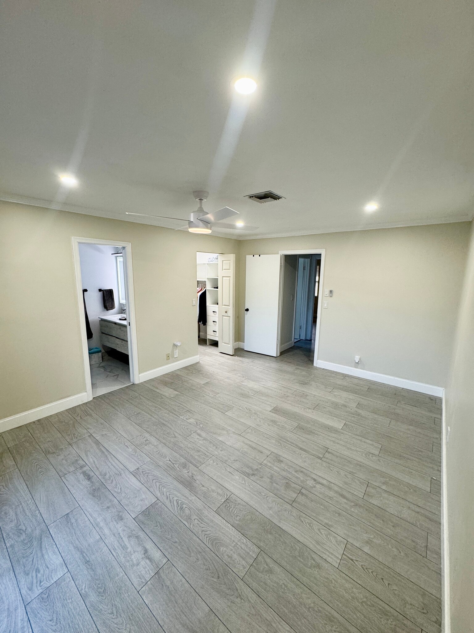 Building Photo - 1523 Gallinule Dr