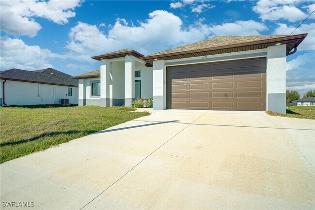 Building Photo - 2431 Tropicana Parkway W
