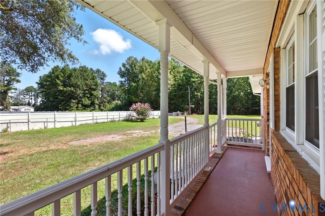 Building Photo - 2111 Clary Rd
