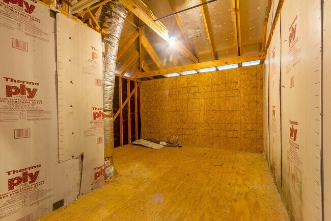 Building Photo - 23 Bay Mills Pl