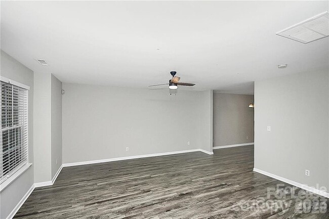 Building Photo - 635 Wilderness Trail Dr