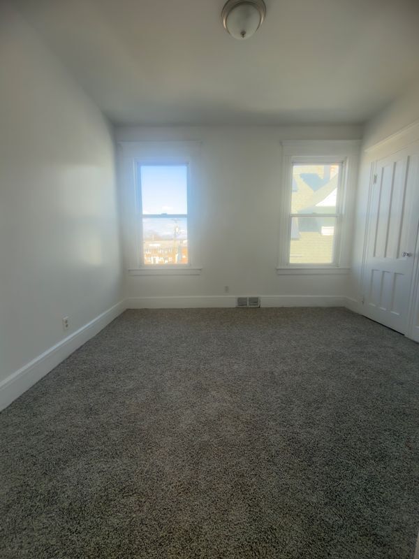 Building Photo - 831-833 William Street, 2