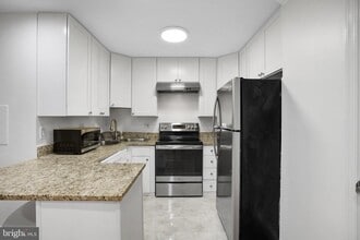 Building Photo - 1828 California St NW