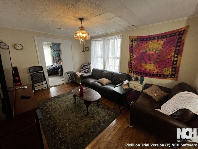 Building Photo - 1249 Vestal Ave