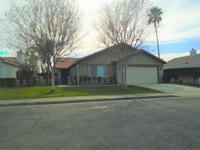 Building Photo - 7015 Rogue River Dr