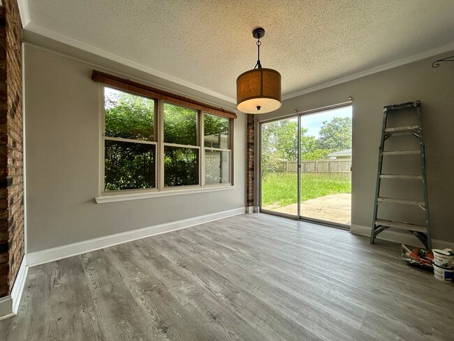 Building Photo - 116 Kuyrkendall Pl