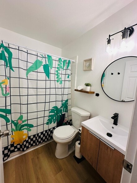 Building Photo - 4040 Boundary St