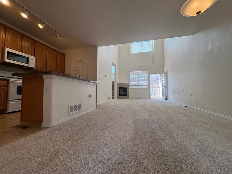 Dining Room - 8490 Canyon Rim Trl