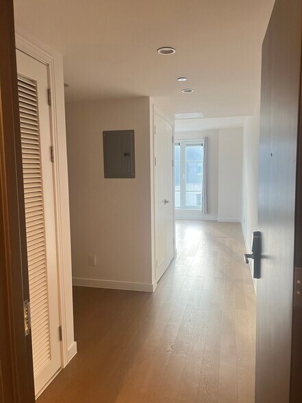 Building Photo - 3726 32nd St