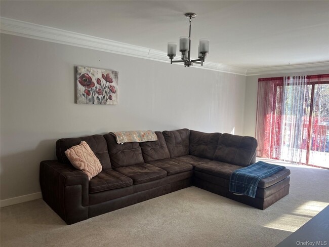 Building Photo - 2 Secora Rd