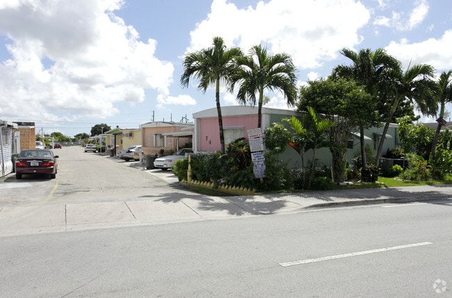 Primary Photo - Sunny Gardens Mobile Home Park