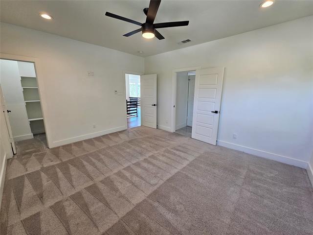 Building Photo - 2374 Southwood Dr