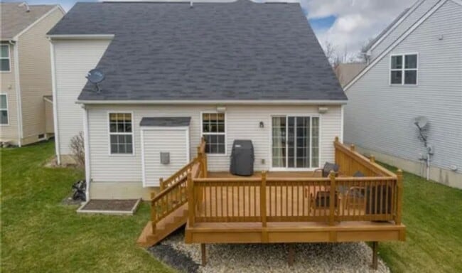 Building Photo - Spacious 3BR House in Brunswick