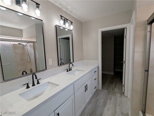 Building Photo - 7049 Magic Moment Ln