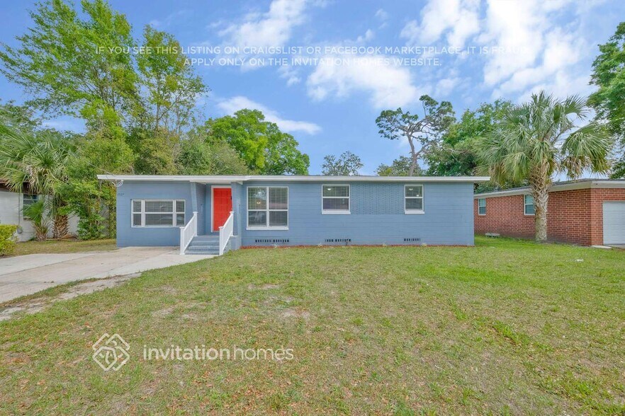 Primary Photo - 2527 Oak Summit Dr