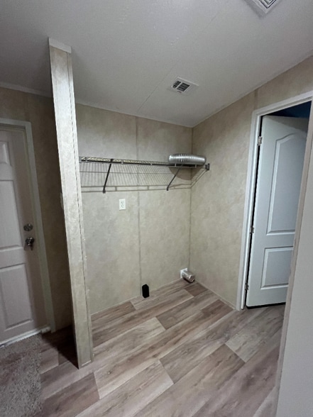 Building Photo - 331 Private Rd 6420