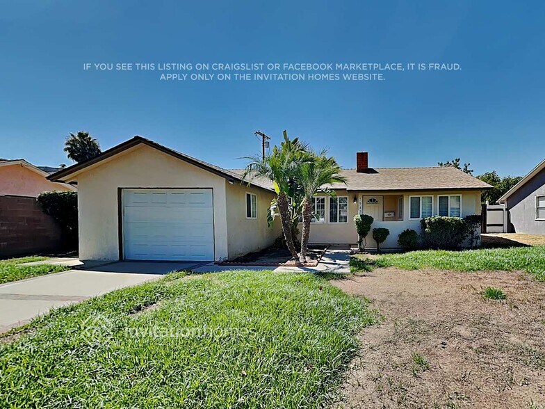 Primary Photo - 7943 Lasaine Ave