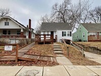 Building Photo - Incredible home - MUST SEE! Wheelchair ramp