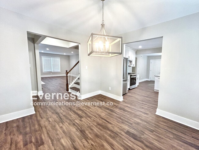 Building Photo - 605 Flat Shoals Ave SE
