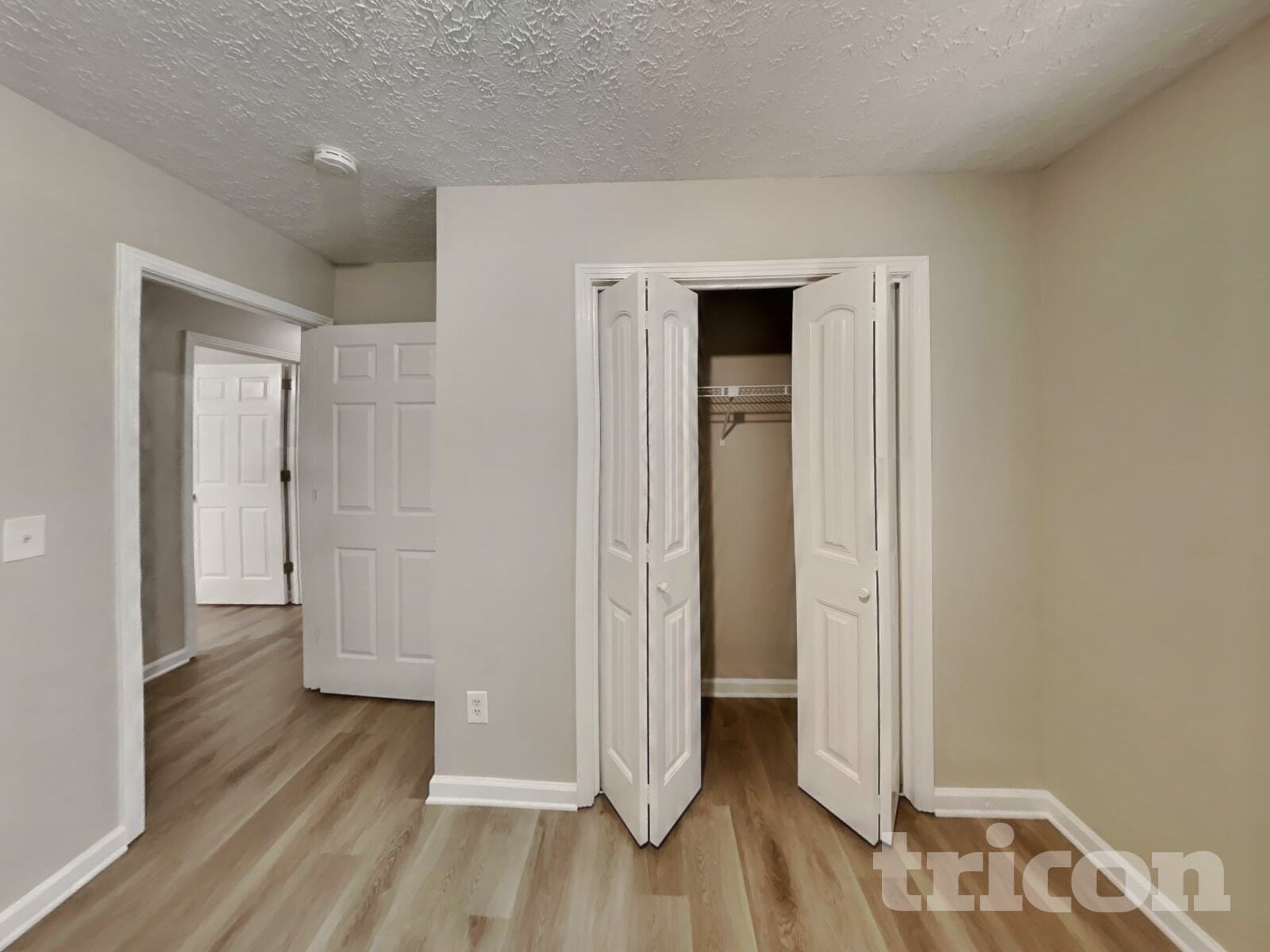 Building Photo - 3009 Blackwood Dr