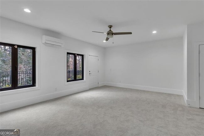 Building Photo - 1107 Briar Cove Cir
