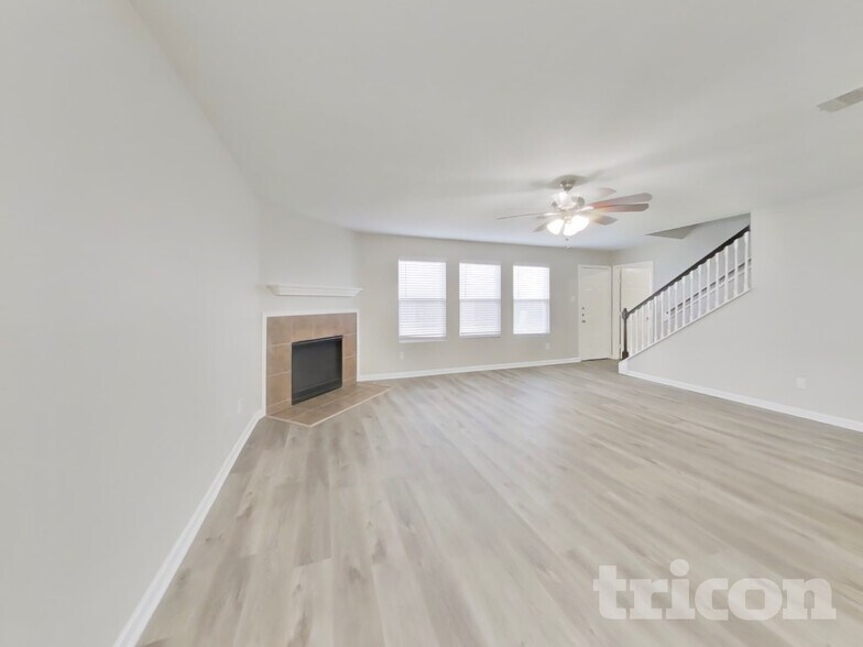 Building Photo - 11727 Abby Ridge Way