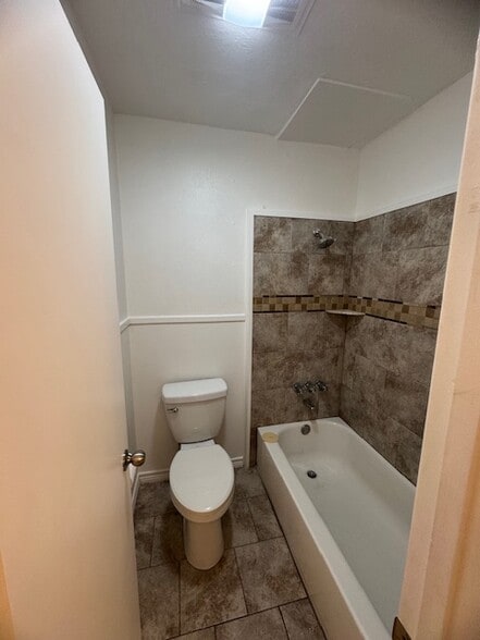 bathroom - 235 W Silver Sands Dr