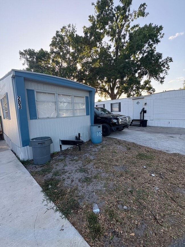 Building Photo - 2Bed/1Bath **RENT TO OWN OPPORTUNITY** in Lakeland, FL